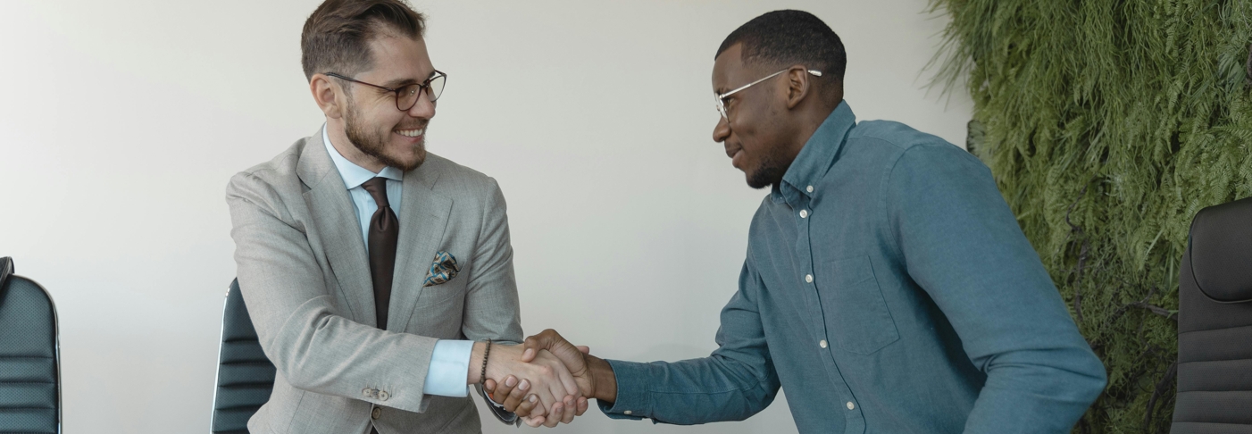 Lloyds Brokers Buy/Sell Businesses: Information on Buying A Business